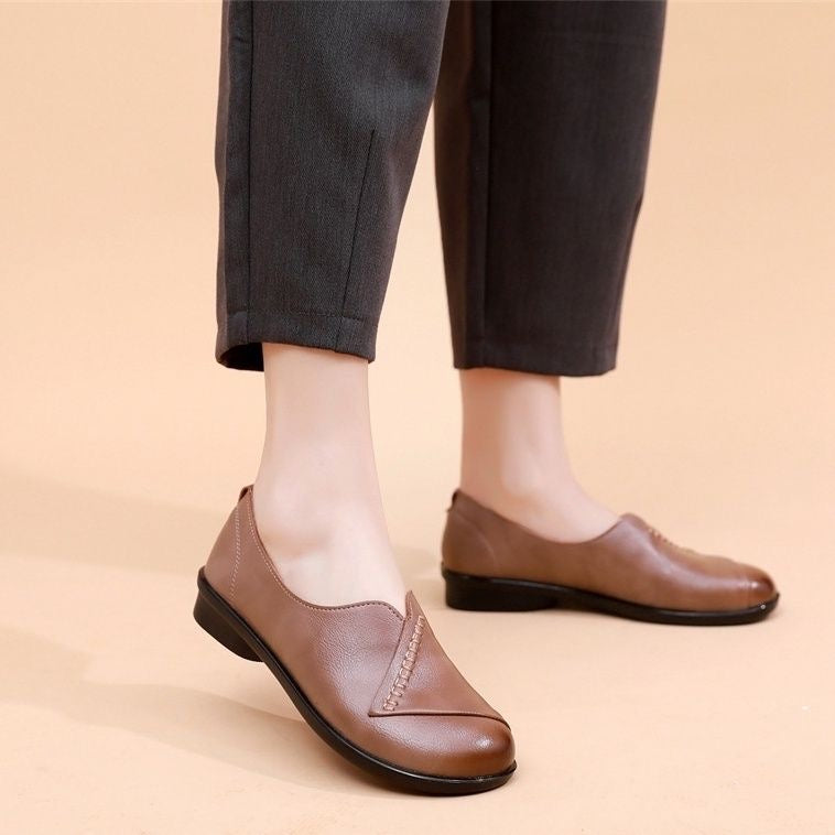 Zapatos de cuero antideslizantes con suela blanda