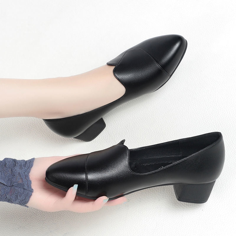 100% Zapatos de piel de tacón medio y suela blanda