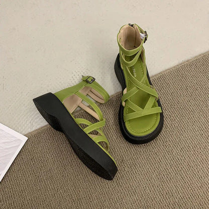 Sandalias de verano antideslizantes y cómodas de suela gruesa.