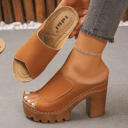 Sandalias de plataforma elegantes con puntera abierta