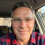 Semi-Rimless Photochromic Reading Glasses