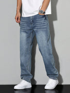 https://cdn.shopify.com/s/files/1/0981/1568/2584/files/Baggy-Jeans-Heren-Losse-Pasvorm-Maximale-Bewegingsvrijheid-15.jpg?v=1787116600