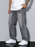 https://cdn.shopify.com/s/files/1/0981/1568/2584/files/Baggy-Jeans-Heren-Losse-Pasvorm-Maximale-Bewegingsvrijheid.jpg?v=1787116600