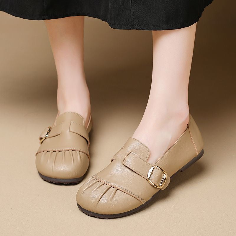 Zapatos de piel plisados con punta redonda