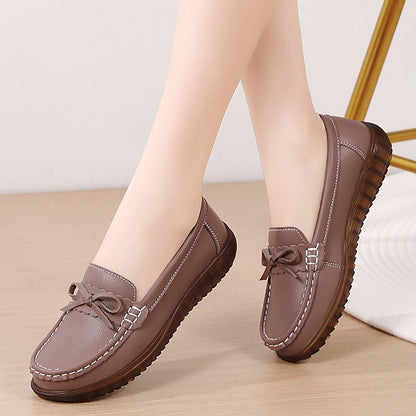 Zapatos de mujer de piel auténtica con suela blanda