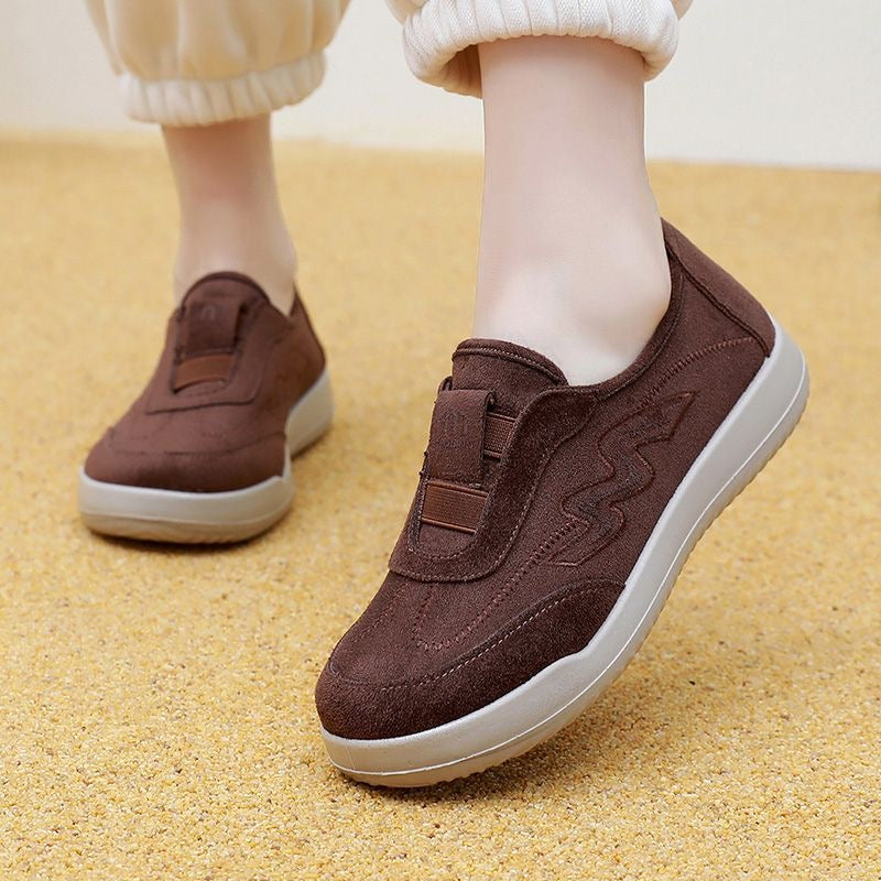Zapatos para caminar con suela blanda