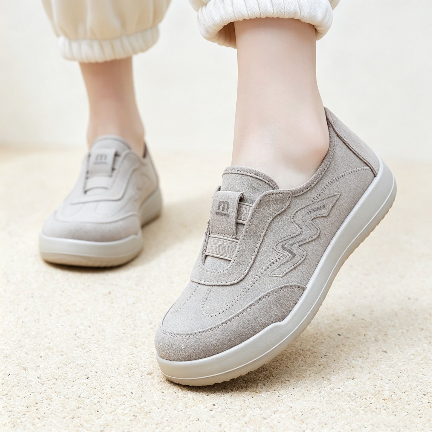 Zapatos para caminar con suela blanda