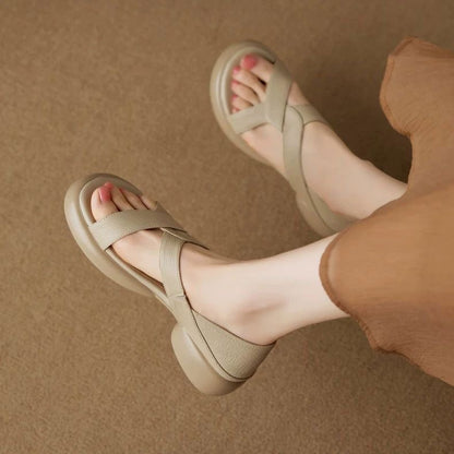 Sandalias ligeras de suela blanda