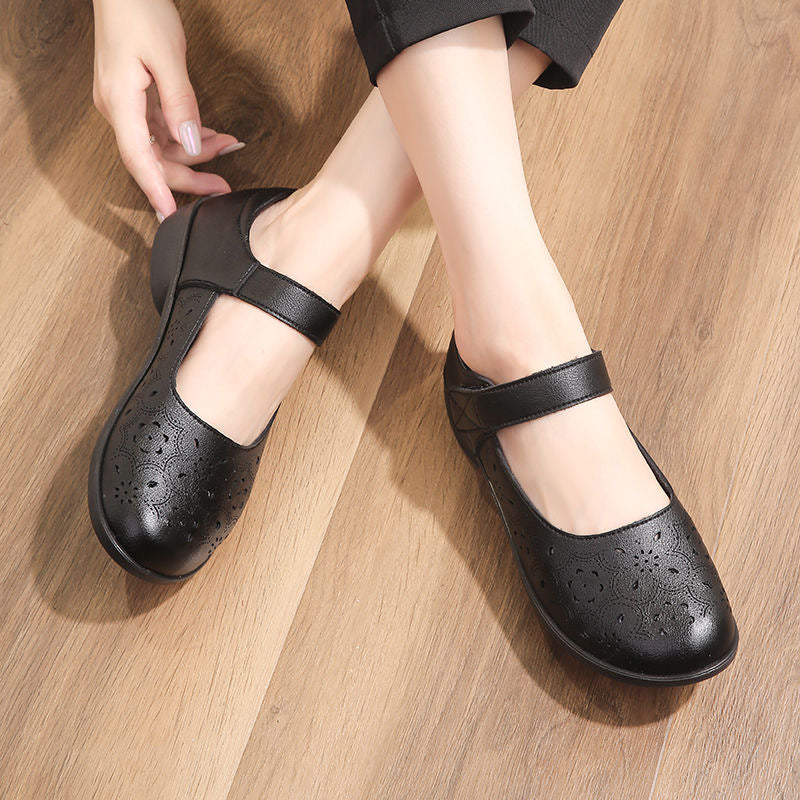 Zapatos de cuero con agujeros antideslizantes