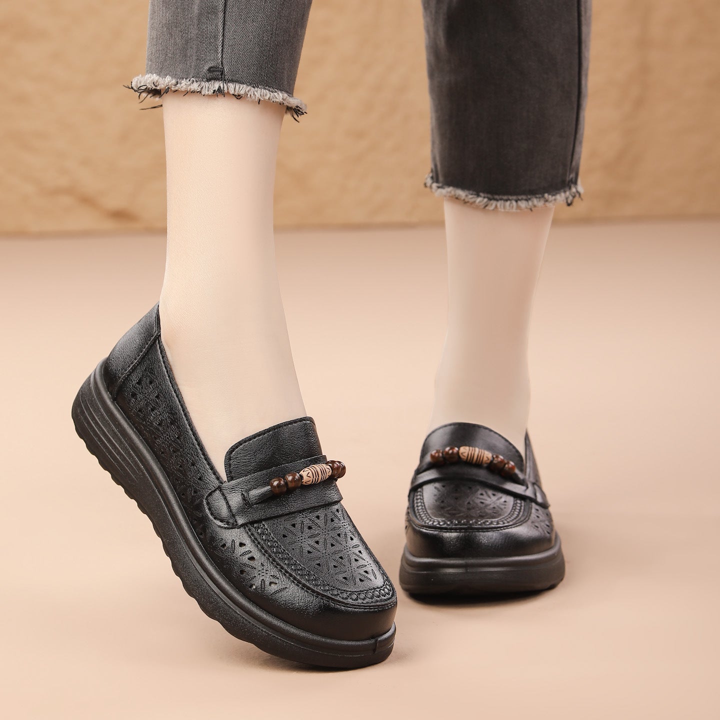 Zapatos de piel transpirables con suela blanda