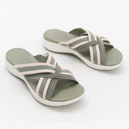 Sandalias cruzadas de punto con mosca