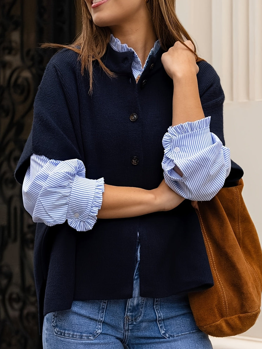 https://cdn.shopify.com/s/files/1/0981/1568/2584/files/Vest-Dames-Opstaande-Kraag-Extra-Warmte-2.jpg?v=1787939676