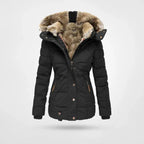 https://cdn.shopify.com/s/files/1/0981/1568/2584/files/Winterjas-Dames-Gevoerde-Capuchon-Dubbele-Sluiting.jpg?v=1787939416