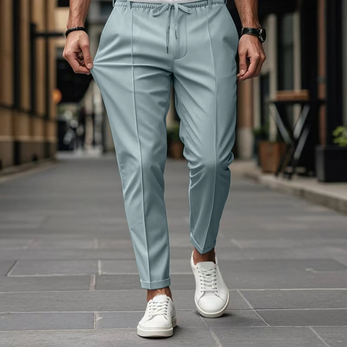 https://cdn.shopify.com/s/files/1/0981/1568/2584/files/Zakelijke-Broek-Heren-Slim-Fit-Veelzijdig-Comfortabel-8.jpg?v=1787116600