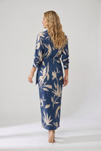 https://cdn.shopify.com/s/files/1/0981/1568/2584/files/womens-dress-leaf-print-maxi-wrap-v-neck__model_03_back.jpg?v=1787074022