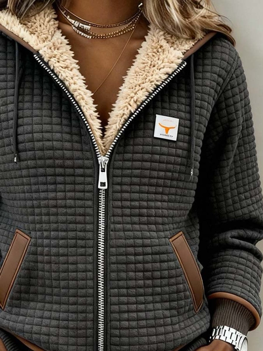 https://cdn.shopify.com/s/files/1/0981/1568/2584/files/womens-sherpa-lined-quilted-jacket-full-zip-hooded-fleece-2.jpg?v=1788909815